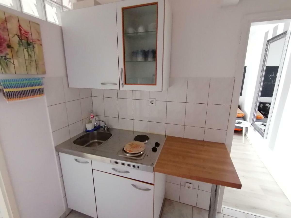 Apartments Bernarda, イェゼラ エクステリア 写真